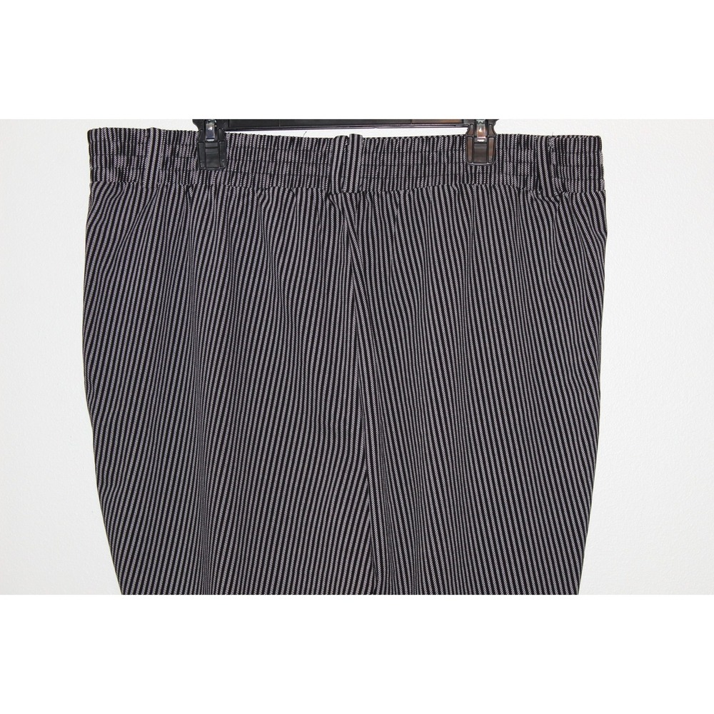 ✨2/$20 Torrid Pull On Taper Stretch Crepe High Rise Pant Black Plus Size 2 2X - Picture 6 of 10